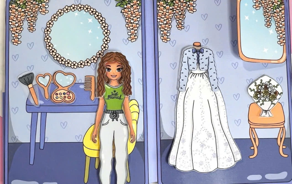  Bridal dollhouse